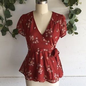 🍉 5 for $25 Sale! 🍉 Floral Wrap Peplum Top